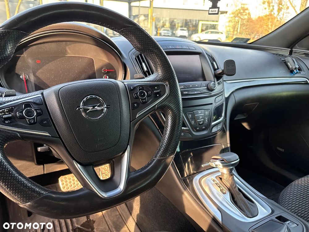 Opel Insignia 2.0 CDTI Cosmo - 11