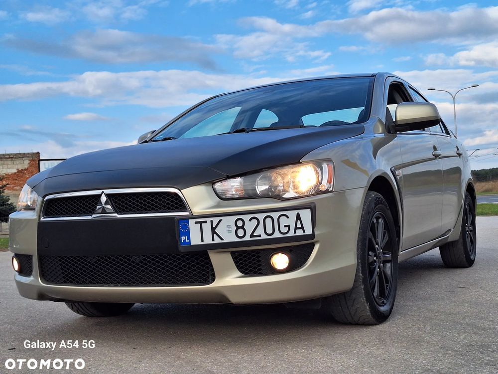 Mitsubishi Lancer 1.8 Invite - 4