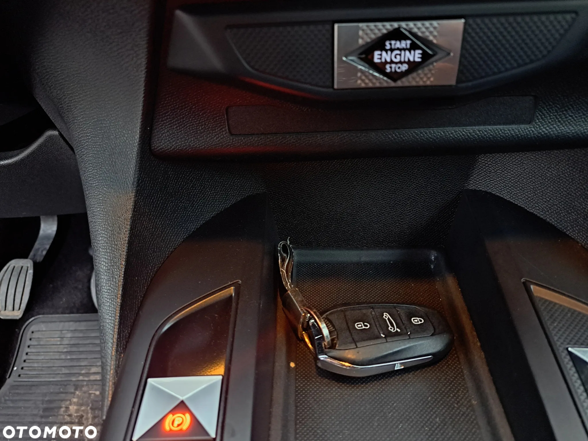 DS Automobiles DS 3 Crossback 1.2 PureTech Chic - 15