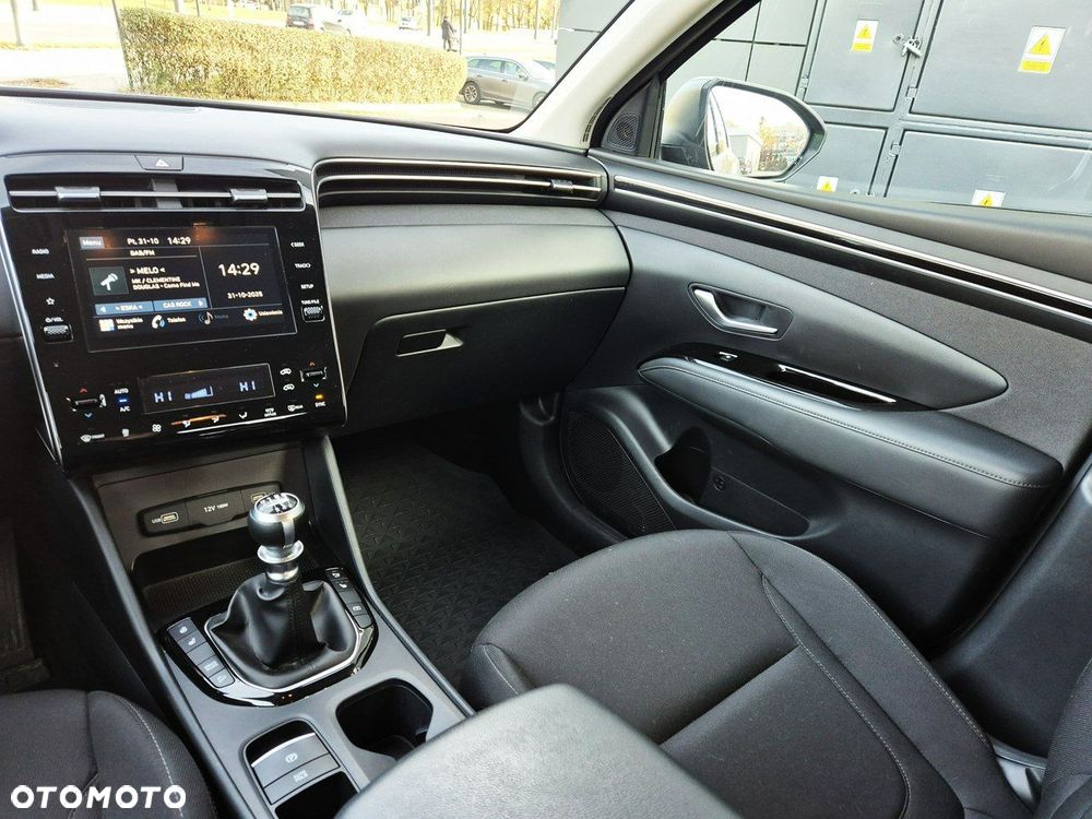 Hyundai Tucson 1.6 T-GDi Smart 2WD - 22