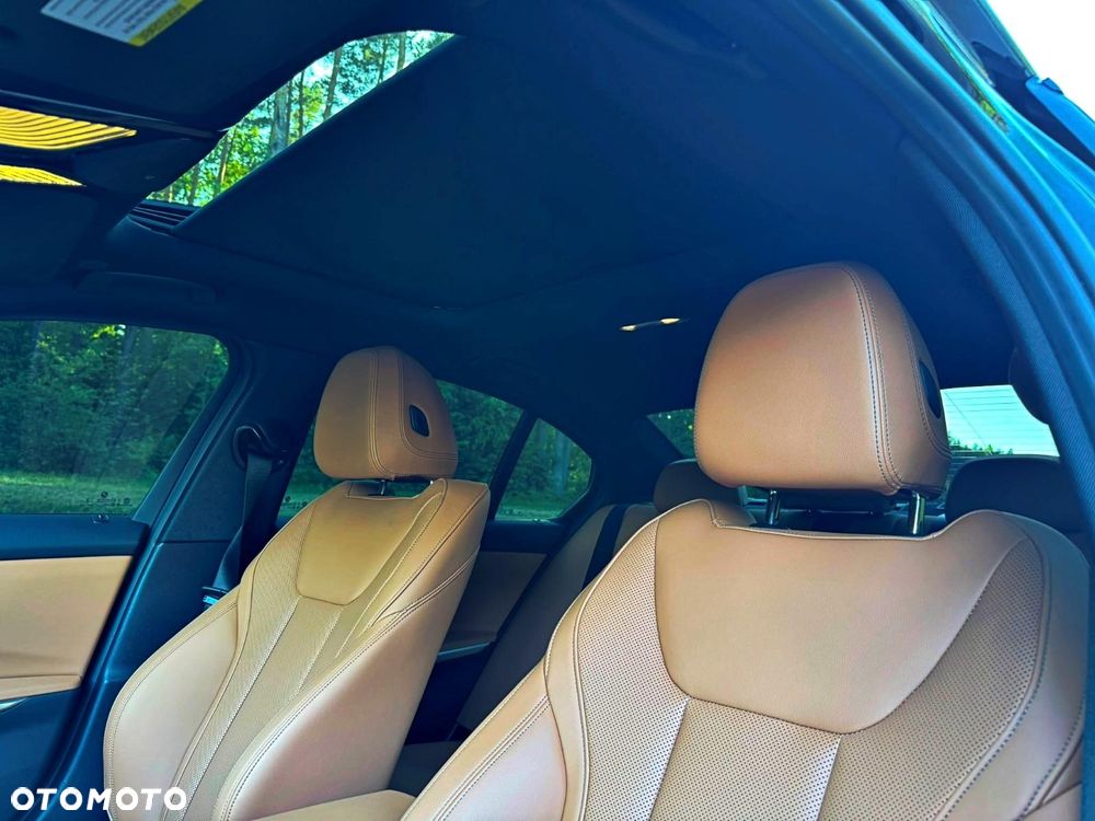 BMW Seria 3 - 14