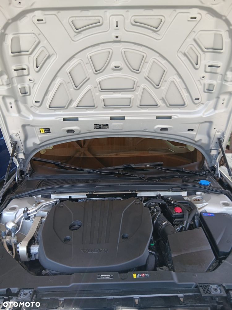 Volvo V60 Cross Country - 9