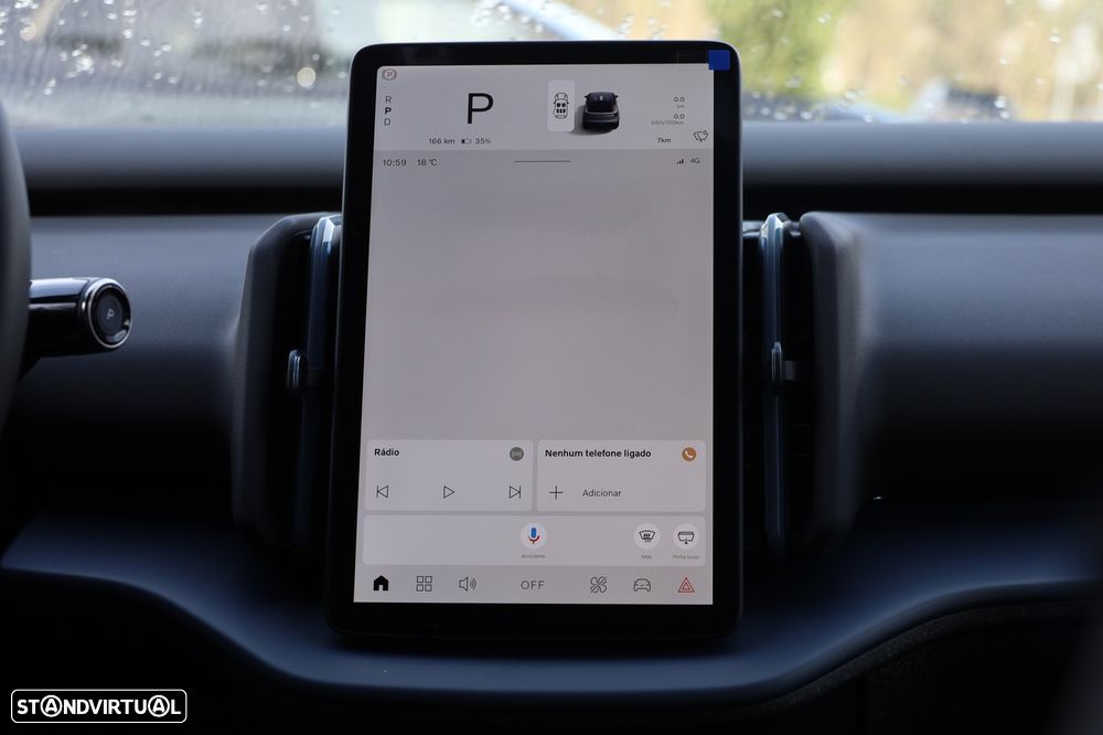 Volvo EX30 69 kWh Single Motor Extended Range Black Edition - 20