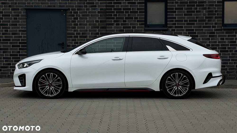 Kia ProCeed 1.6 T-GDI DCT7 OPF GT - 13