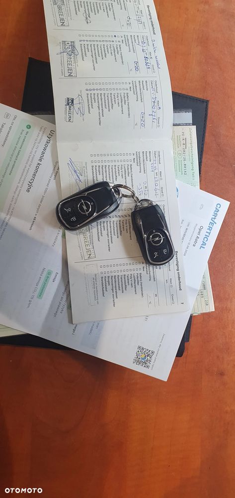 Opel Astra - 34