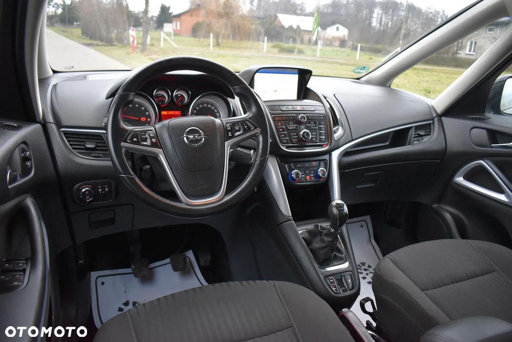 Opel Zafira 1.4 T Cosmo EU6 - 20