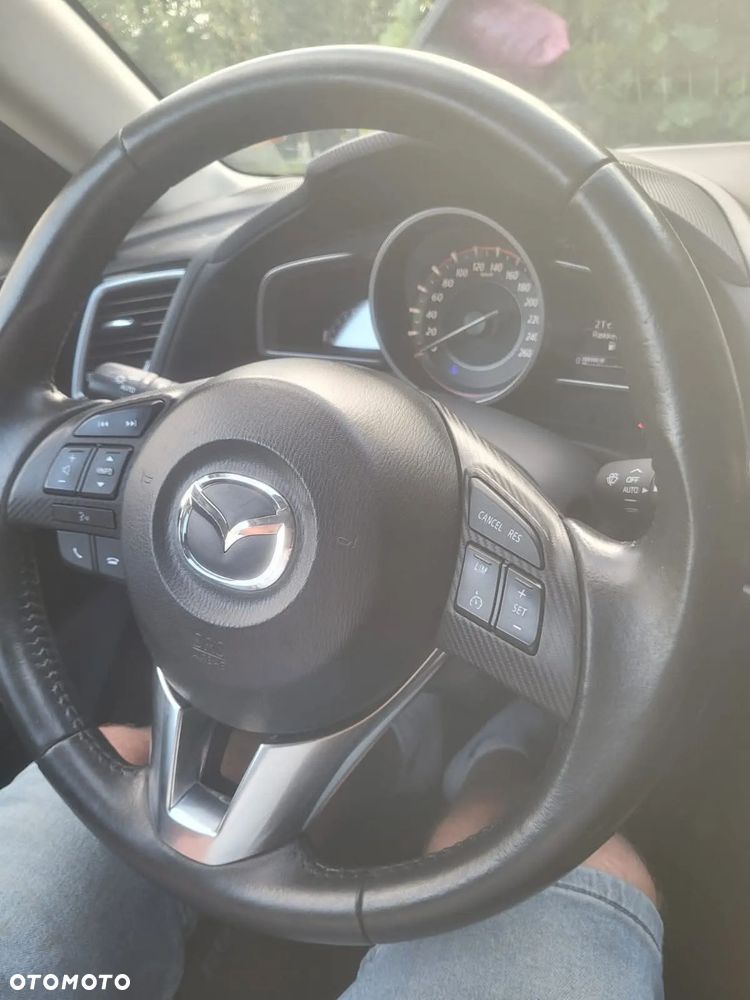 Mazda 3 - 11