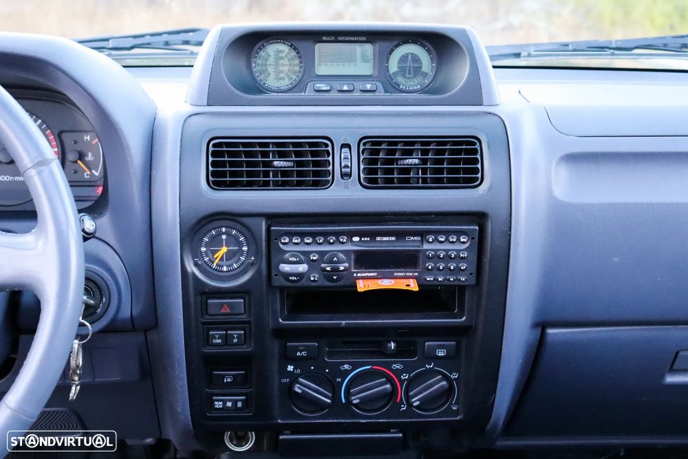 Toyota Land Cruiser - 9