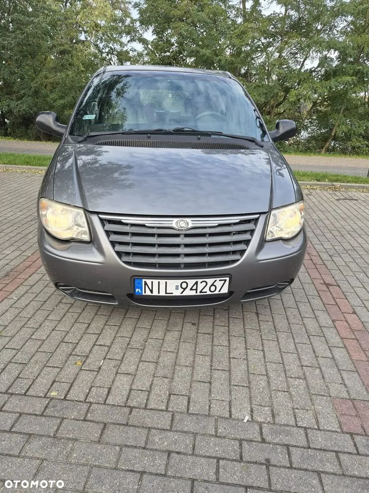 Chrysler Grand Voyager 2007 photo 2