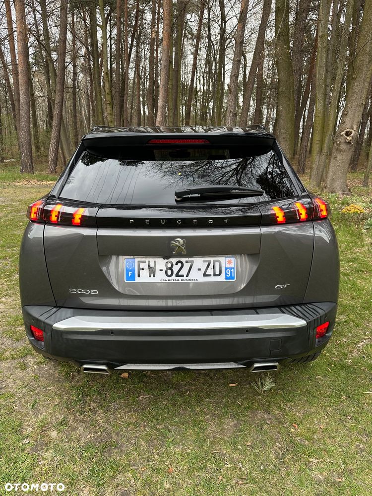 Peugeot 2008 PureTech 130 EAT8 GT - 6