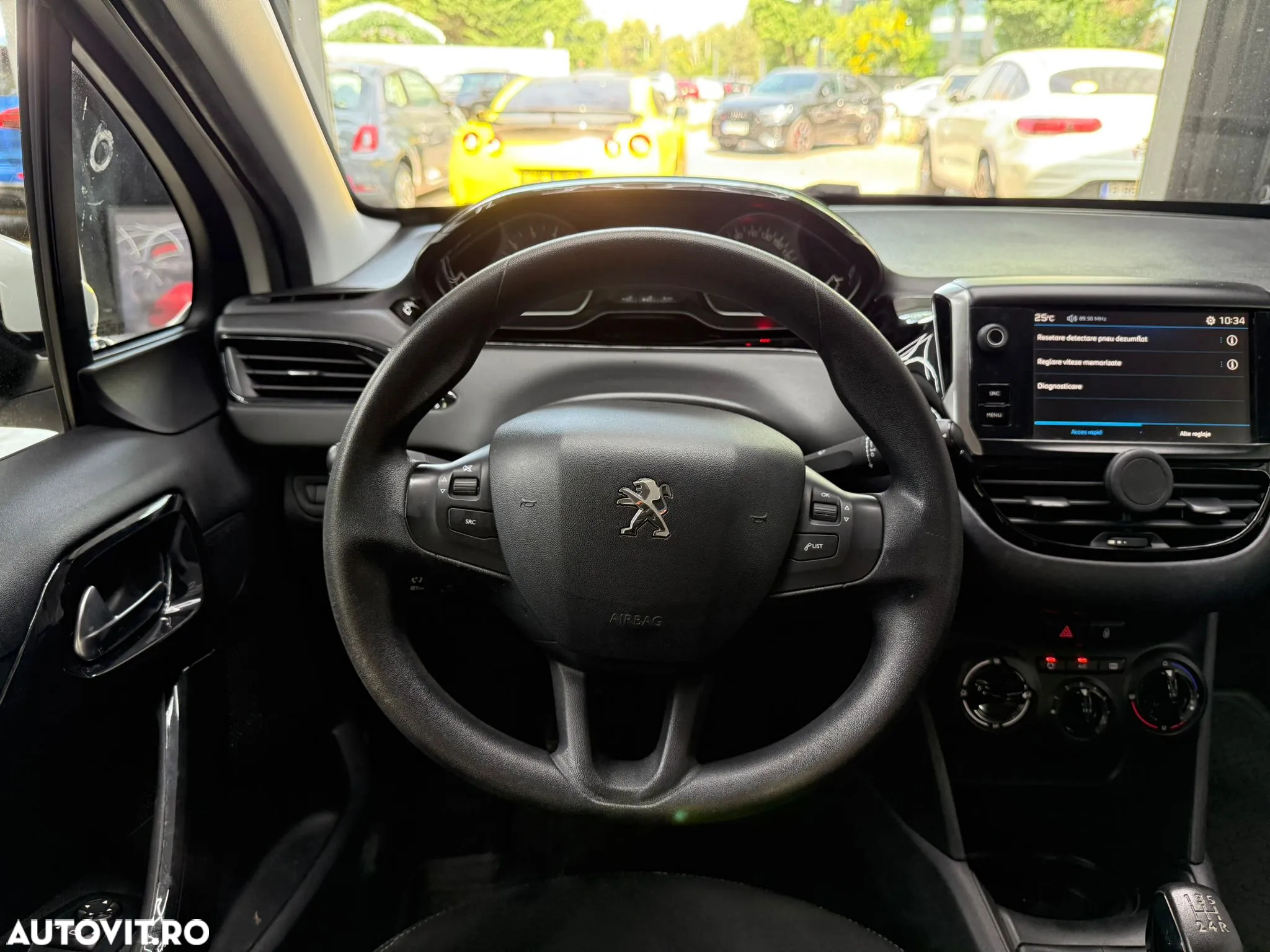 Peugeot 208 1.2 L PureTech Access - 15