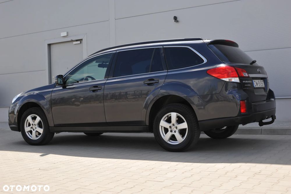 Subaru Outback 2.5i Active - 2