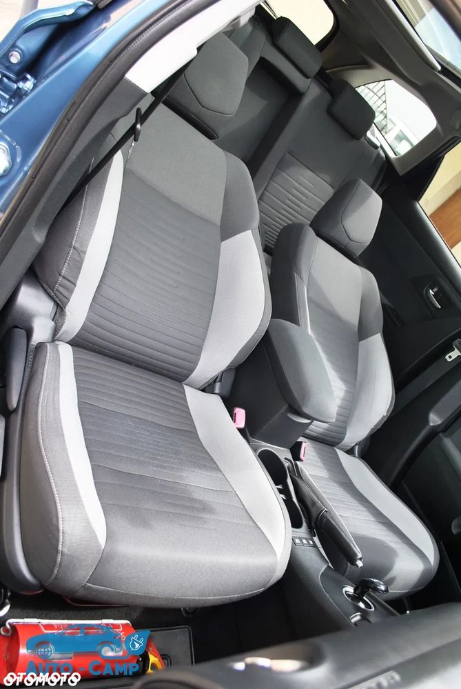 Toyota Auris - 19