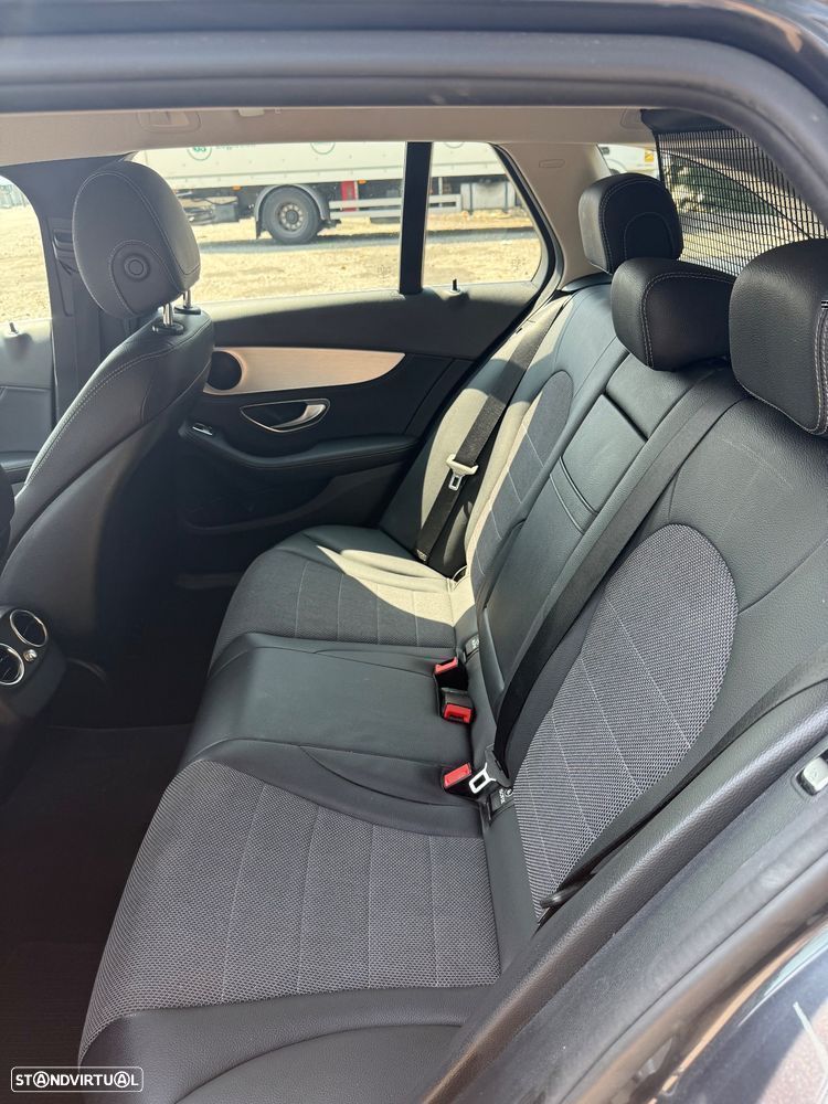 Mercedes-Benz C 200 (BlueTEC) d Station 7G-TRONIC Exclusive - 33