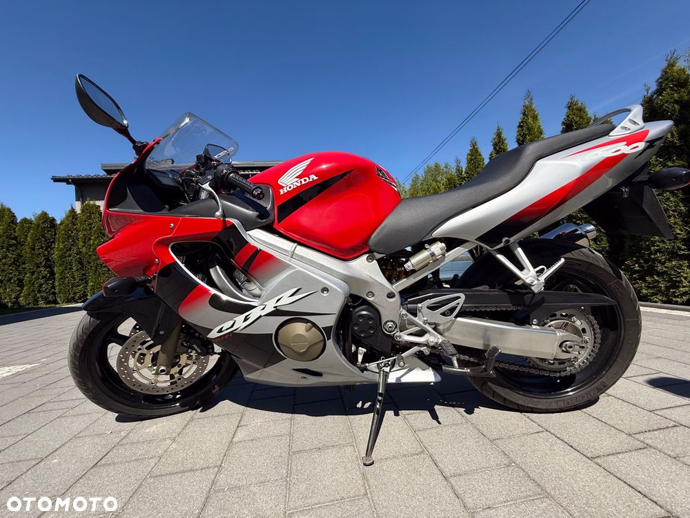 Honda CBR - 16