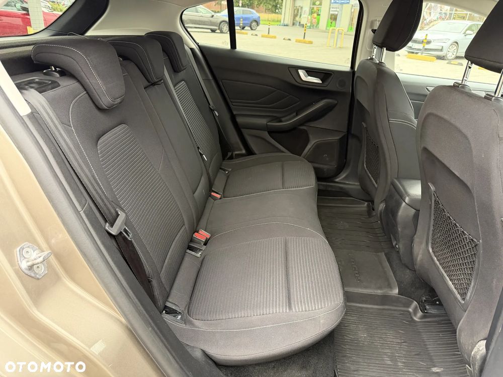 Ford Focus 1.5 EcoBlue Titanium - 26
