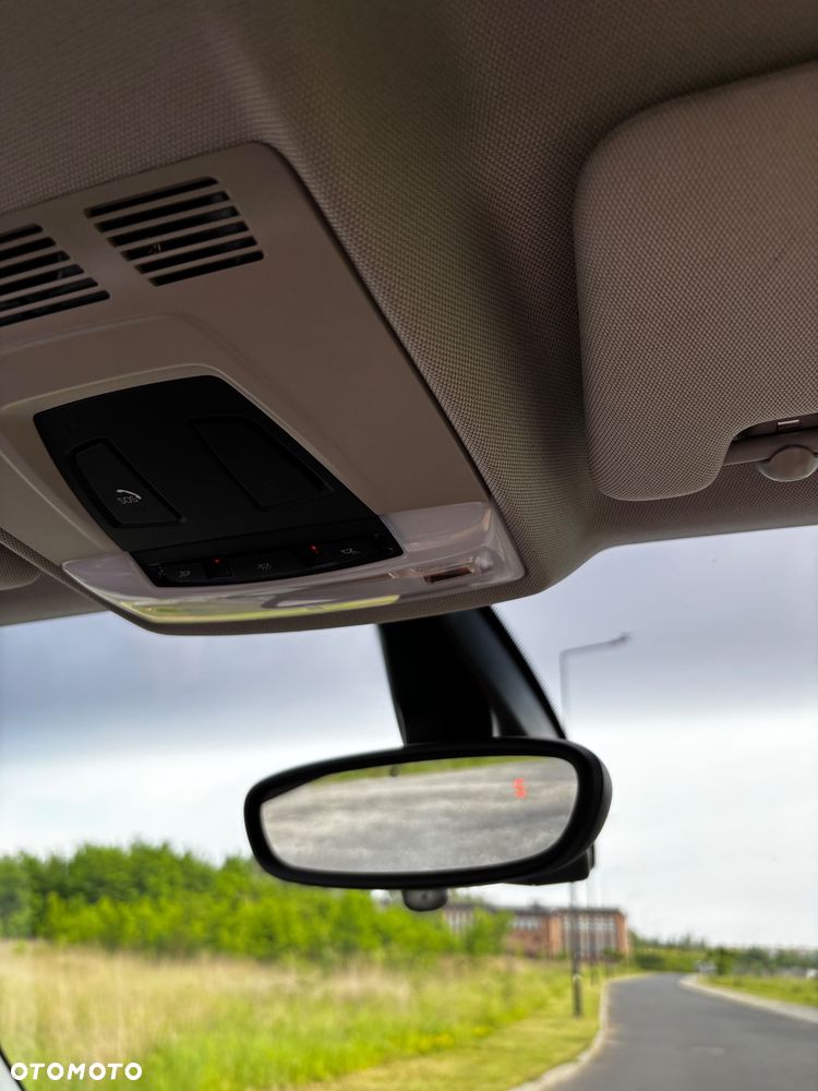 BMW i3 (60 Ah) - 8