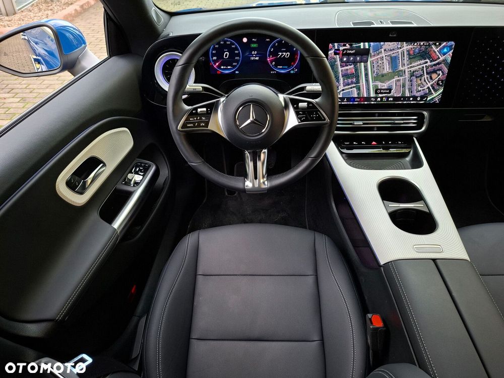 Mercedes-Benz CLA - 21