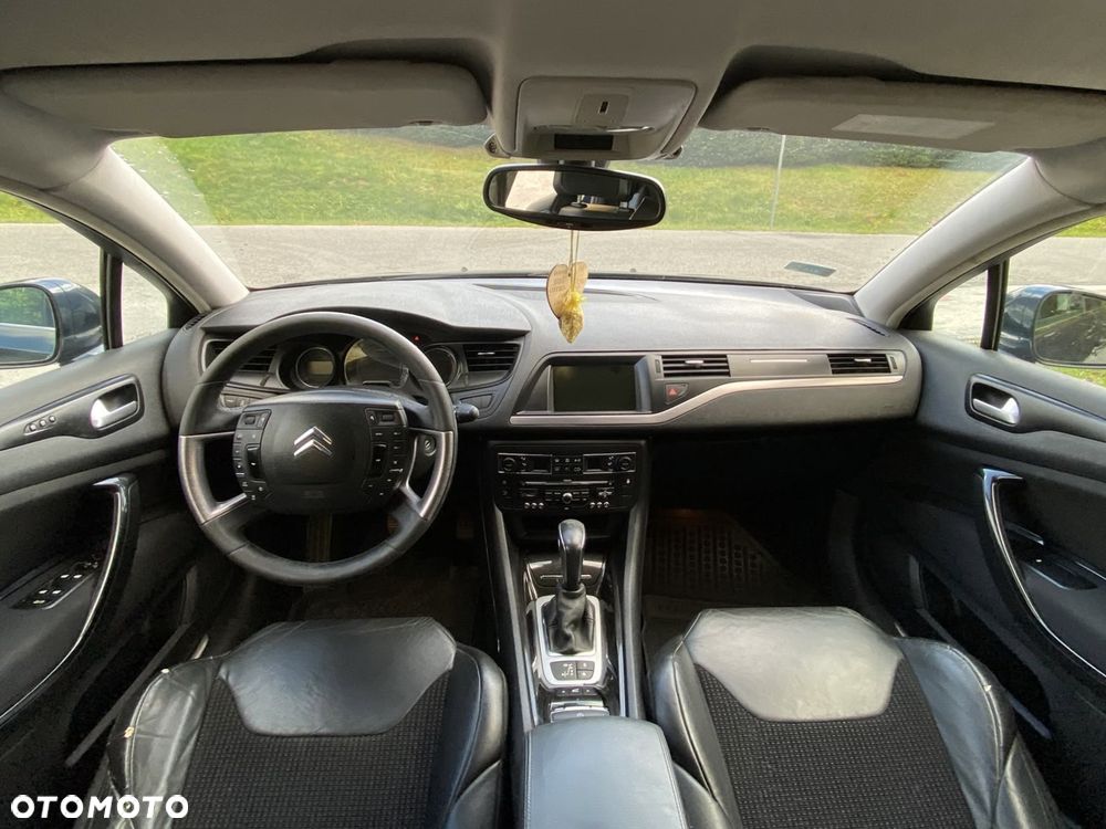 Citroen C5 2010 photo 5
