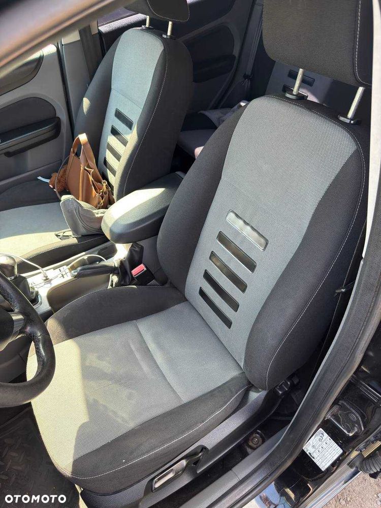 Ford Focus - 6