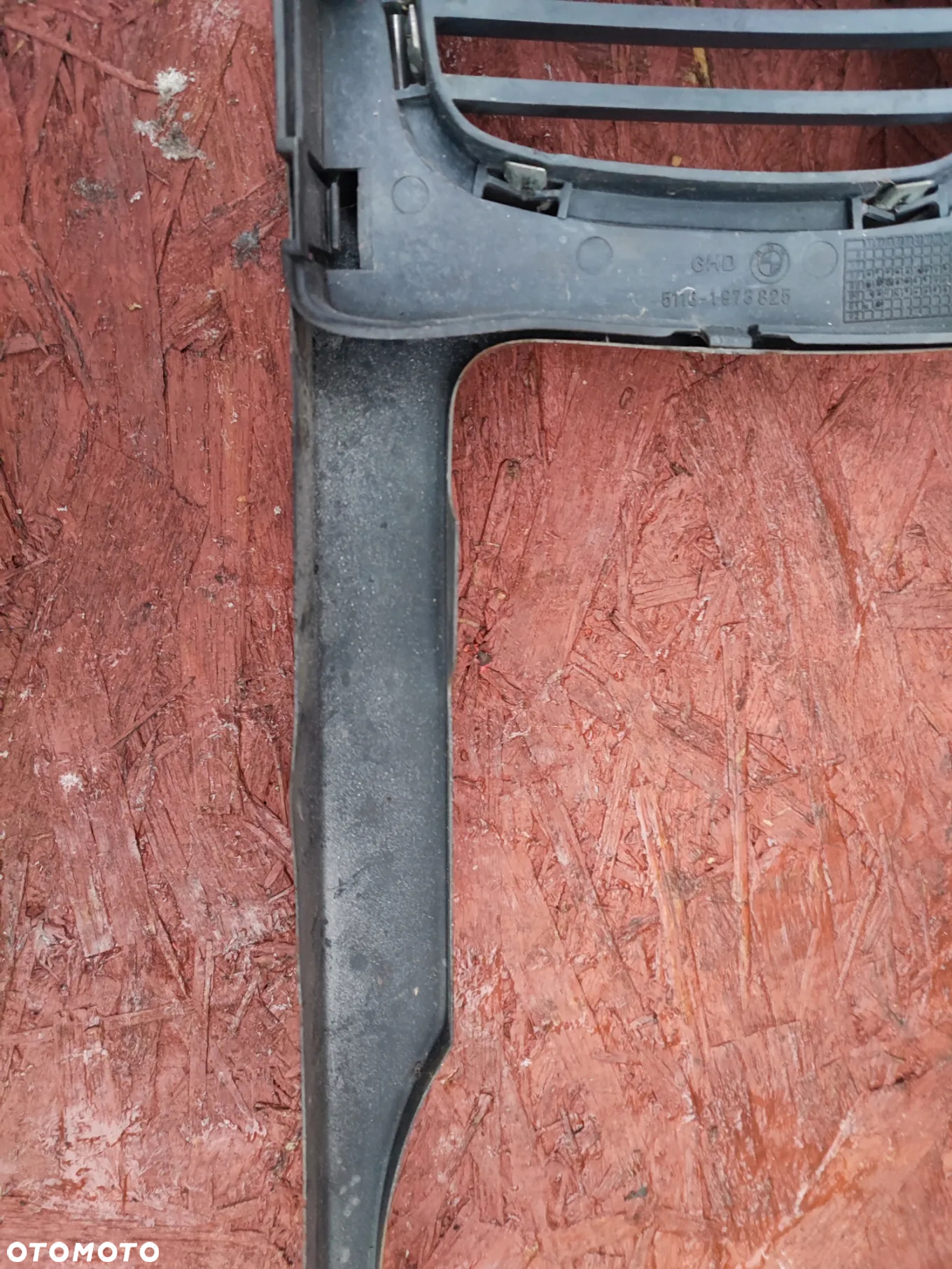 BMW E34 ORYGINALNY NOSEK / GRIL PRZEDNI + NERKI WĄSKA LAMPA PRZED LIFT W DOBRYM STANIE O NR. 1 978 880 / 1 973 835 OEM BEZ RDZY - 13