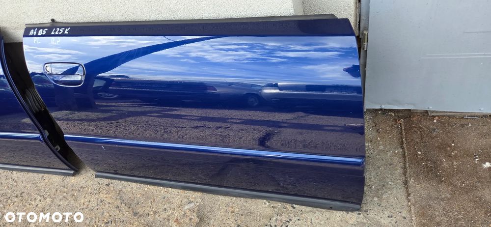 Drzwi poszycie Audi A4 B5 FL LZ5K - 2