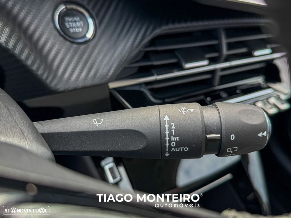 Peugeot 208 1.2 PureTech Allure - 47