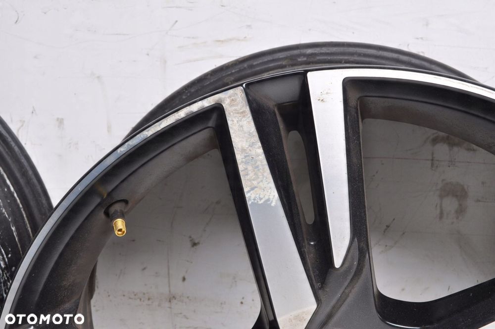 VOLVO XC60 II FELGI ALUMINIOWE R19" 7.5J 5X108 ET50.5  31423931 - 11