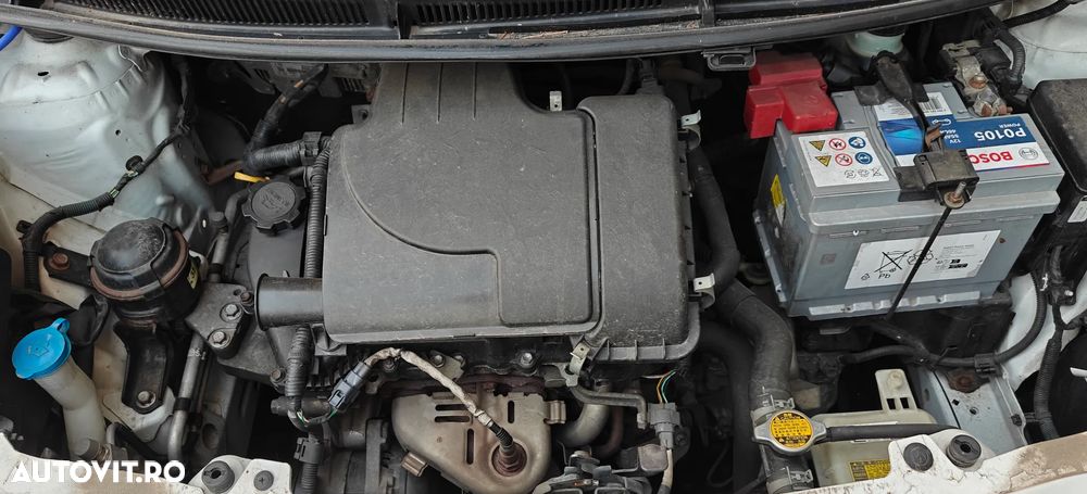 Toyota Yaris 1.0 VVT-i Comfort - 5