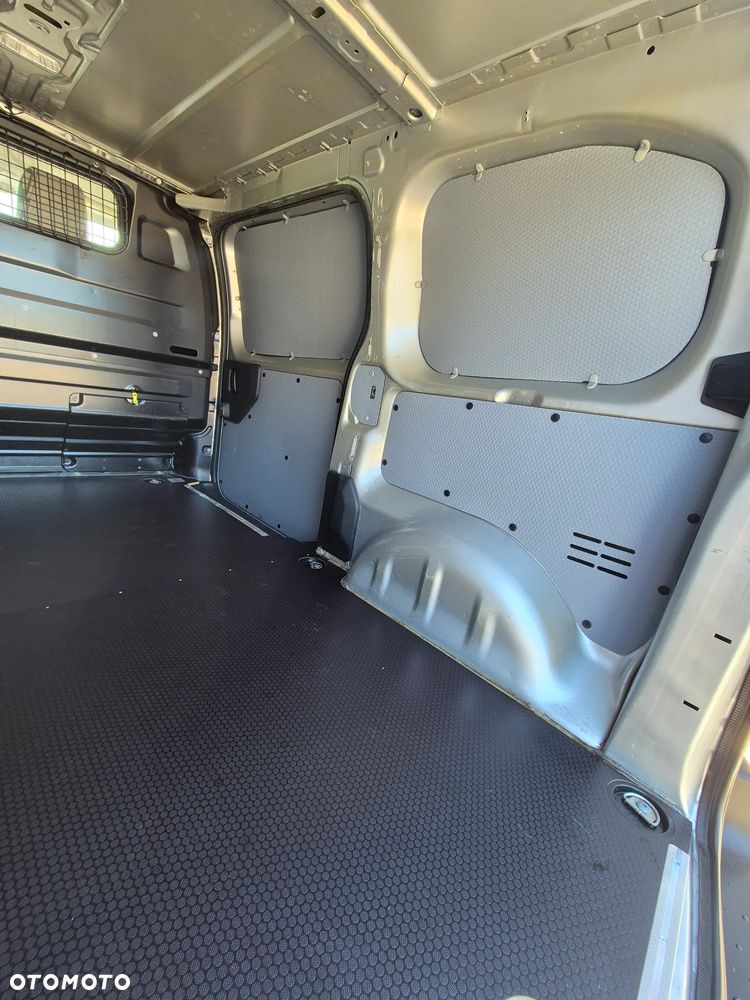 Peugeot Expert 2020r L3 XXL 2.0Hdi Automat EAT8 130tys km Full wersja Klimatronic Webasto Led Super stan - 17