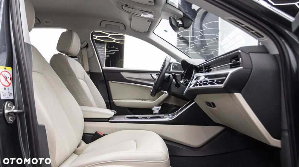 Audi A6 Avant 45 TDI quattro tiptronic design - 17
