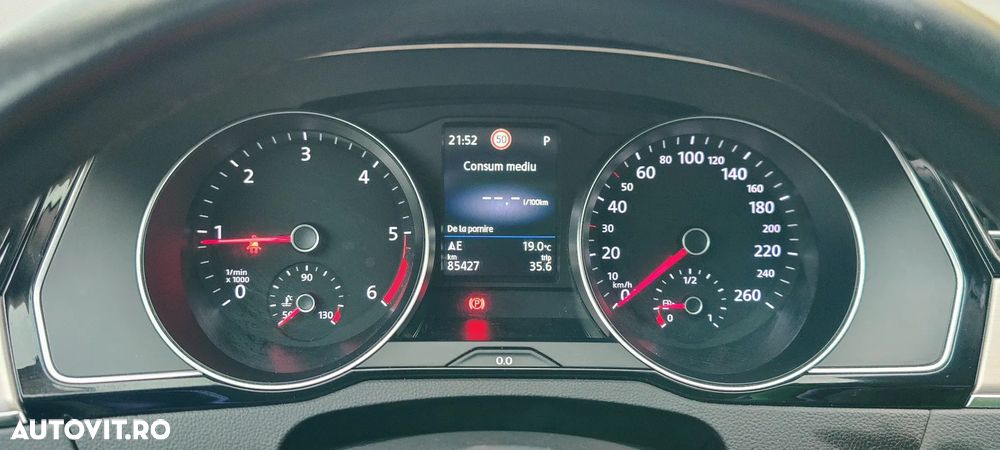 Volkswagen Passat 2.0 TDI DSG Highline - 5