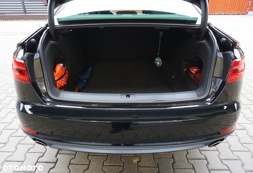 Audi A4 Limousine 2.0 TFSI Quattro S tronic - 18