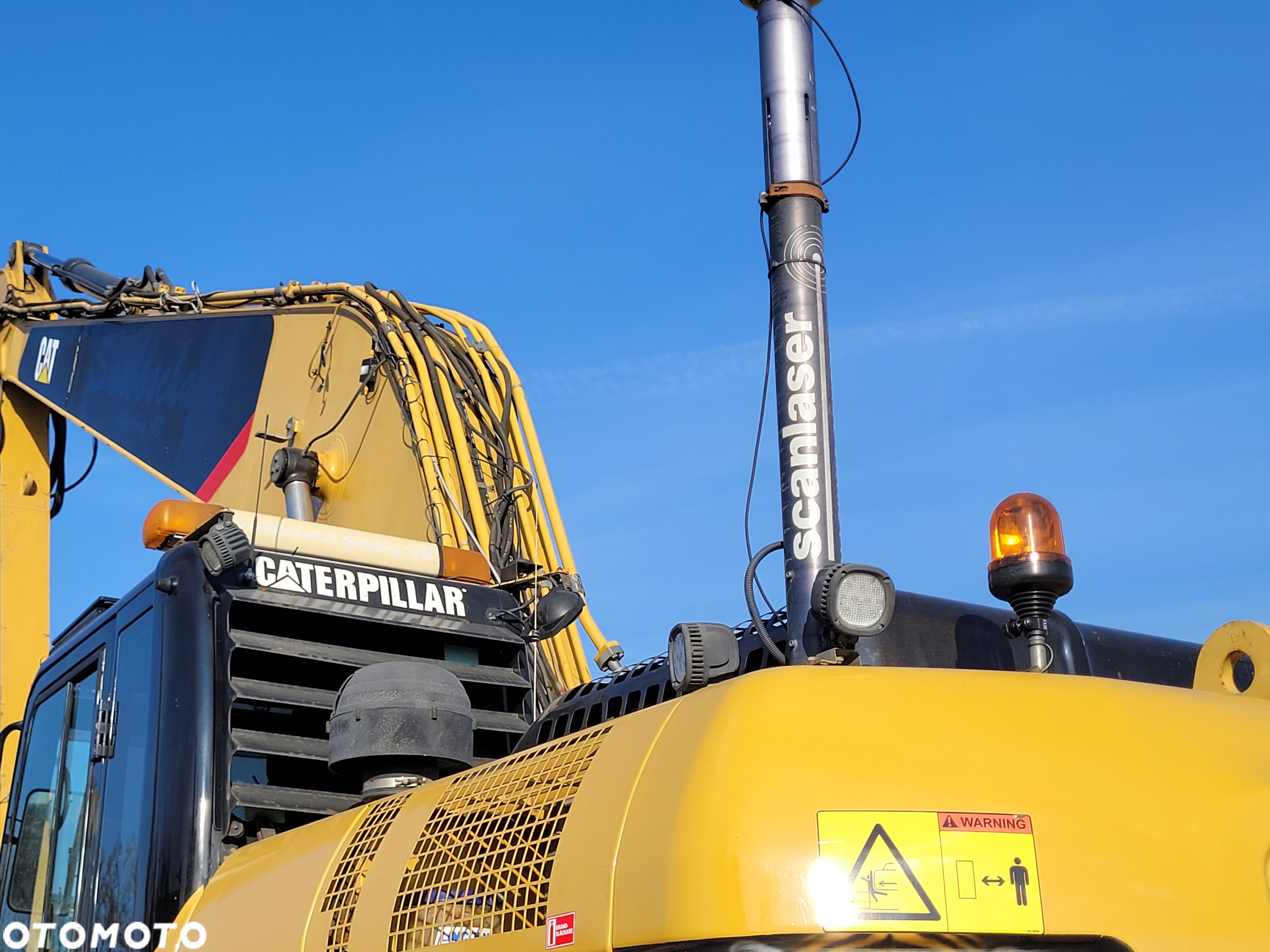 Caterpillar CAT 325 D - 25