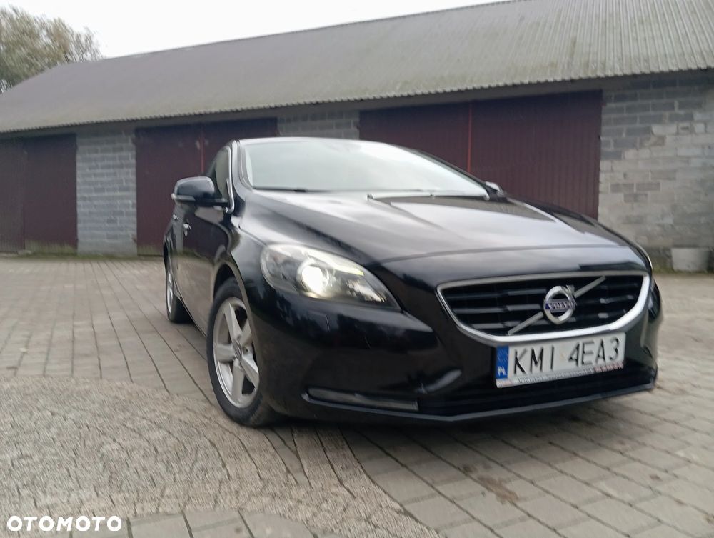Volvo V40 D2 - 8