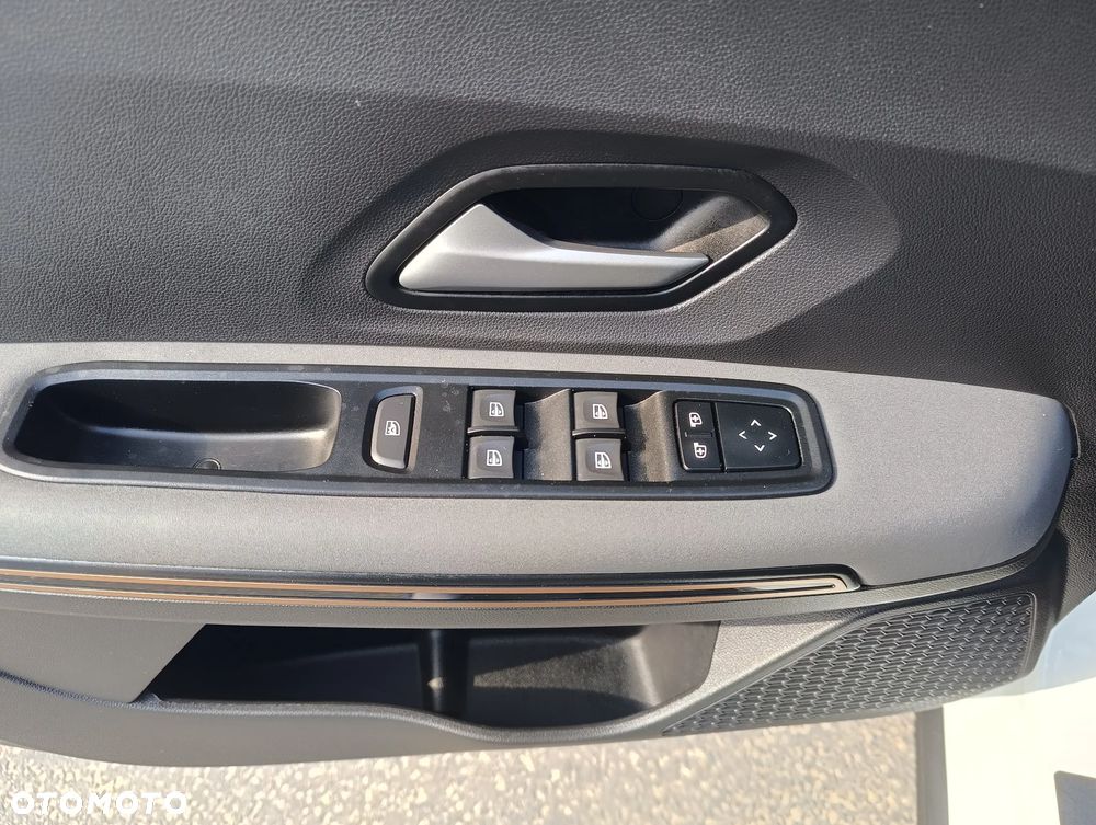 Dacia Sandero Stepway 1.0 TCe Laureate S&S - 17