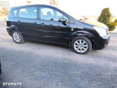 Toyota Corolla Verso - 5