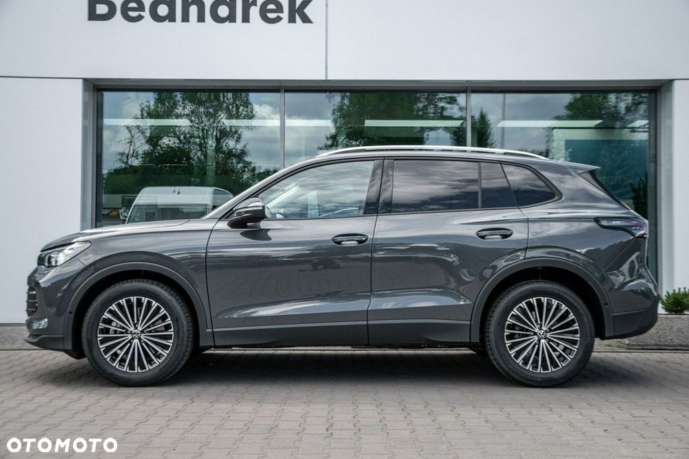 Volkswagen Tiguan - 6