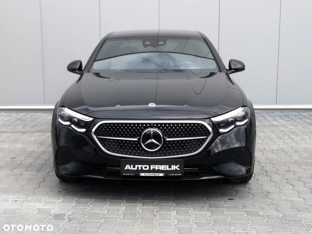 Mercedes-Benz Klasa E 200 d 9G-TRONIC AVANTGARDE NIGHT Edition - 6