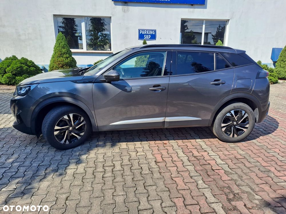 Peugeot 2008 PureTech 130 EAT8 Allure - 4