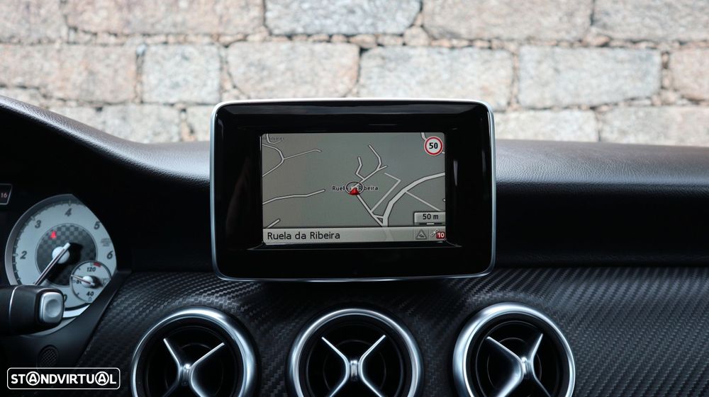 Mercedes-Benz A 160 d AMG Line Aut. - 37