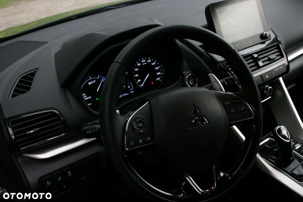 Mitsubishi Eclipse Cross 4WD Basis - 16