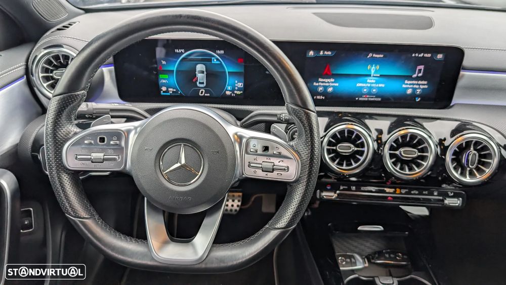 Mercedes-Benz A 250 e AMG Line - 19