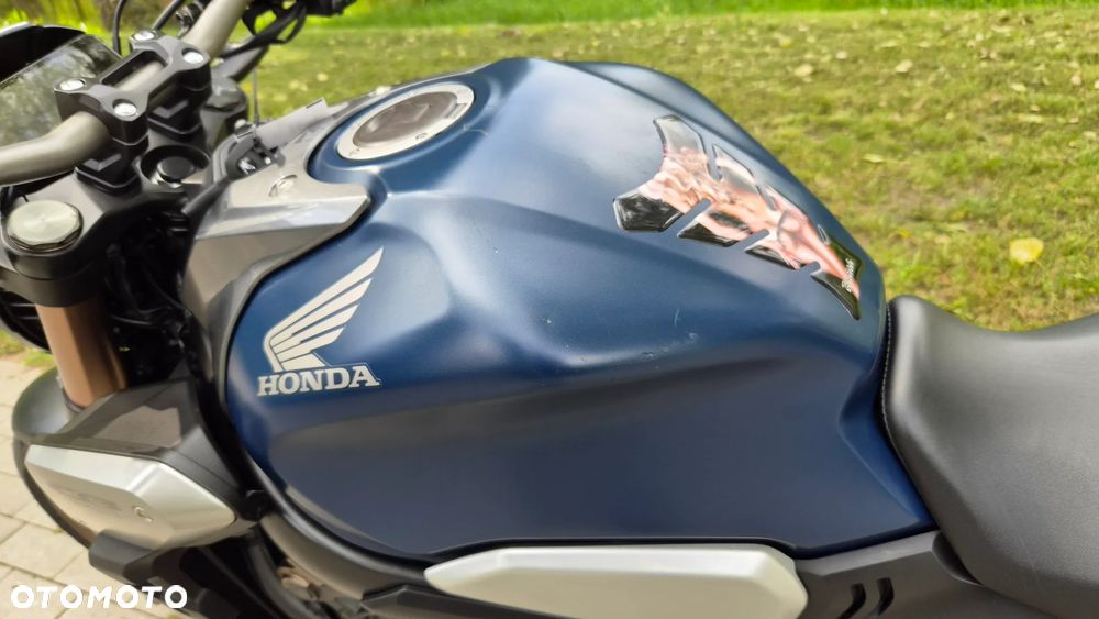 Honda CB - 16