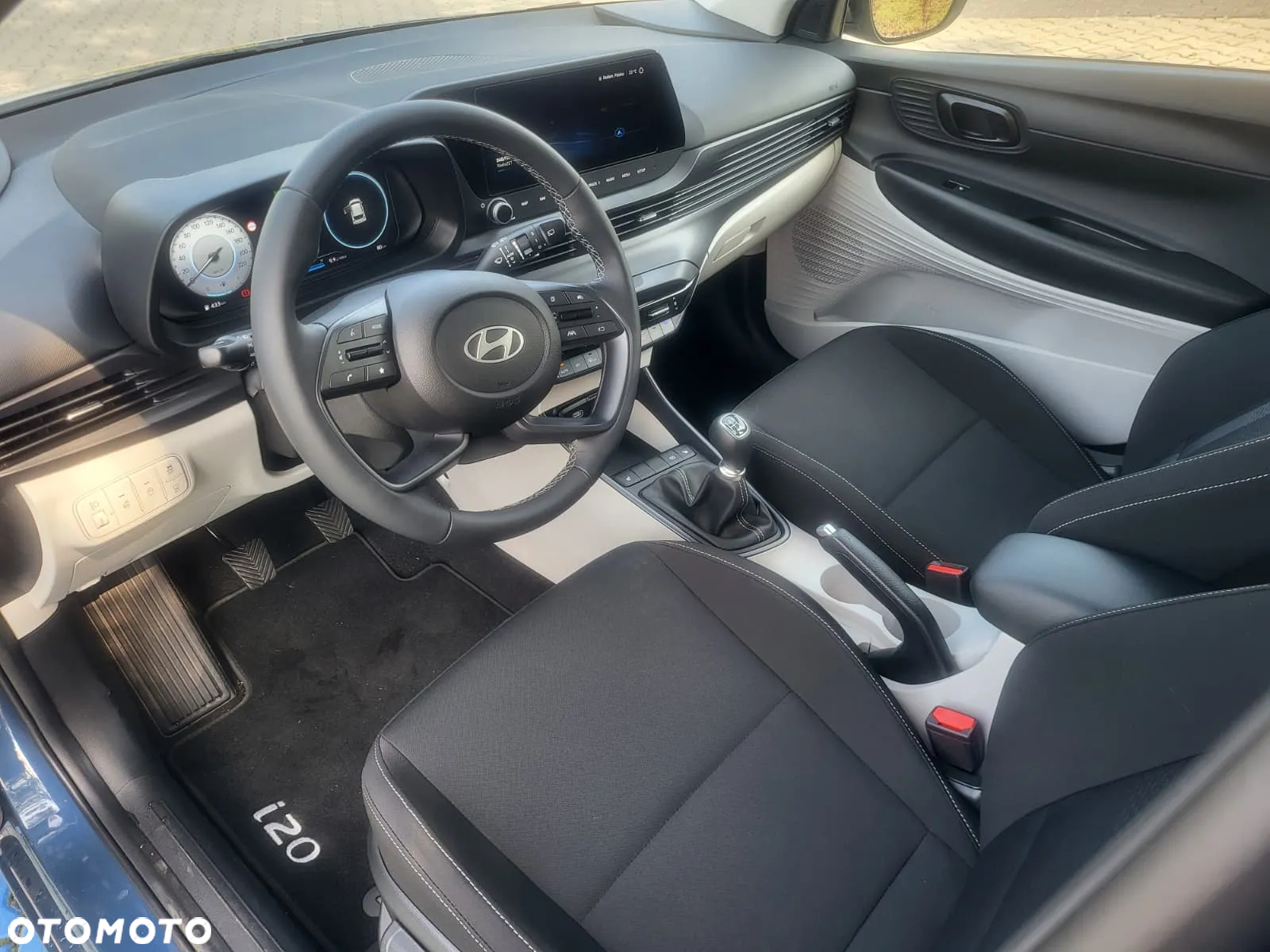 Hyundai i20 1.2 Modern - 12