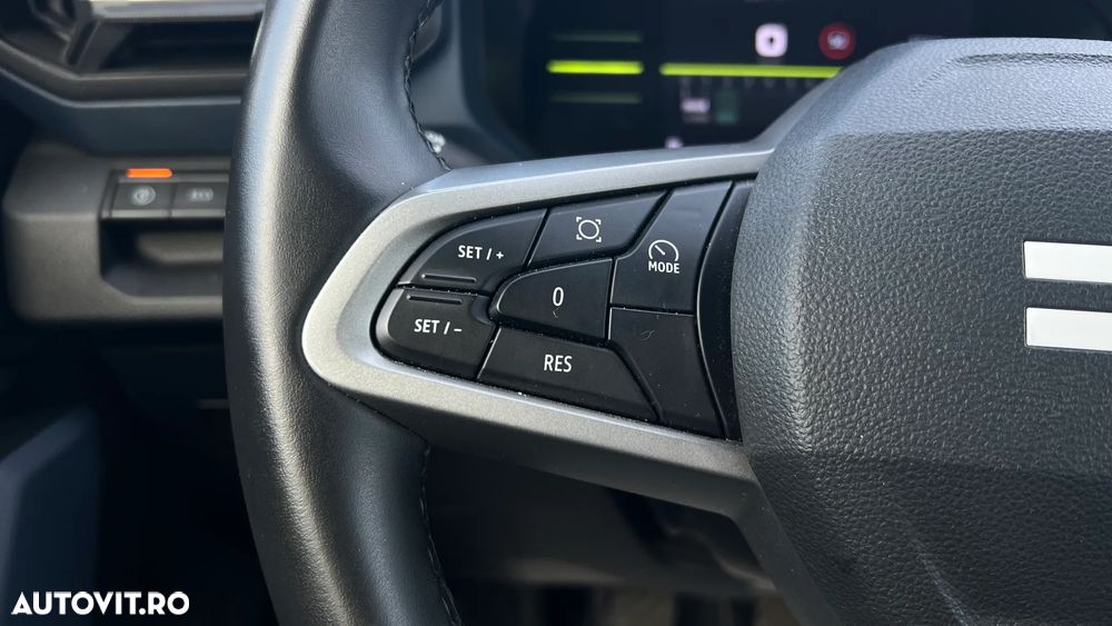 Dacia Duster TCe 90 Essential - 19