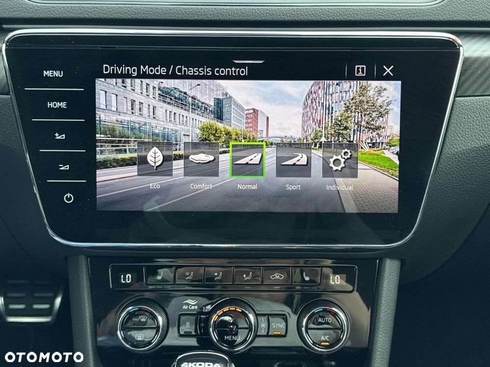 Skoda Superb 2.0 TDI SCR 4x4 Sportline DSG - 35