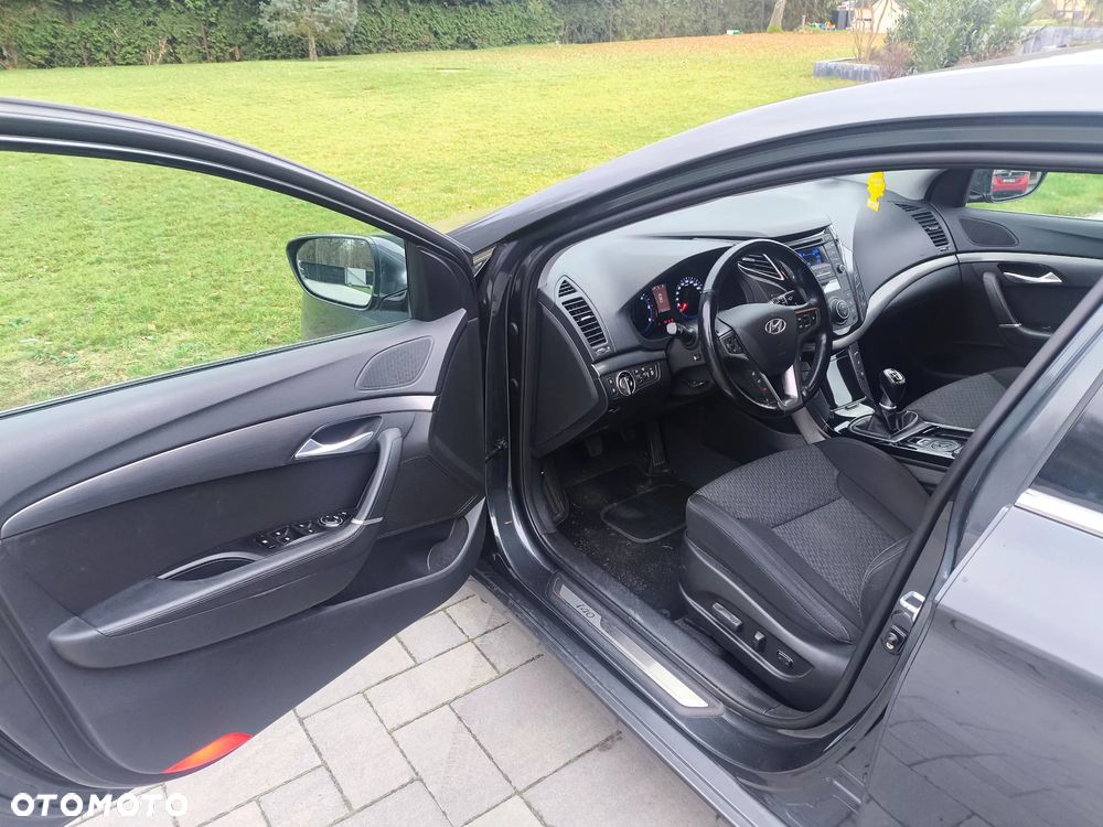 Hyundai i40 1.7 CRDi Comfort - 14