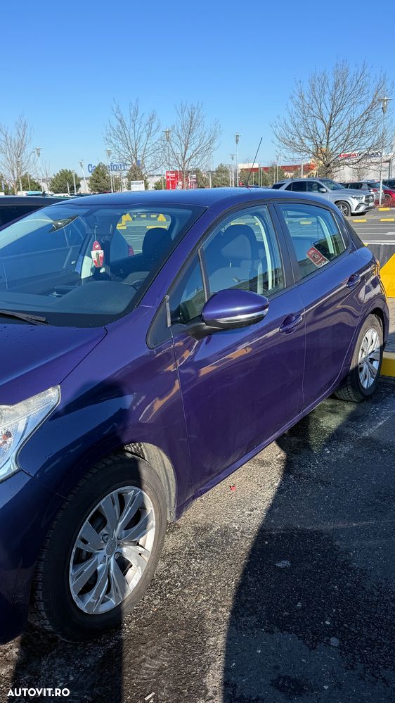 Peugeot 208 - 2