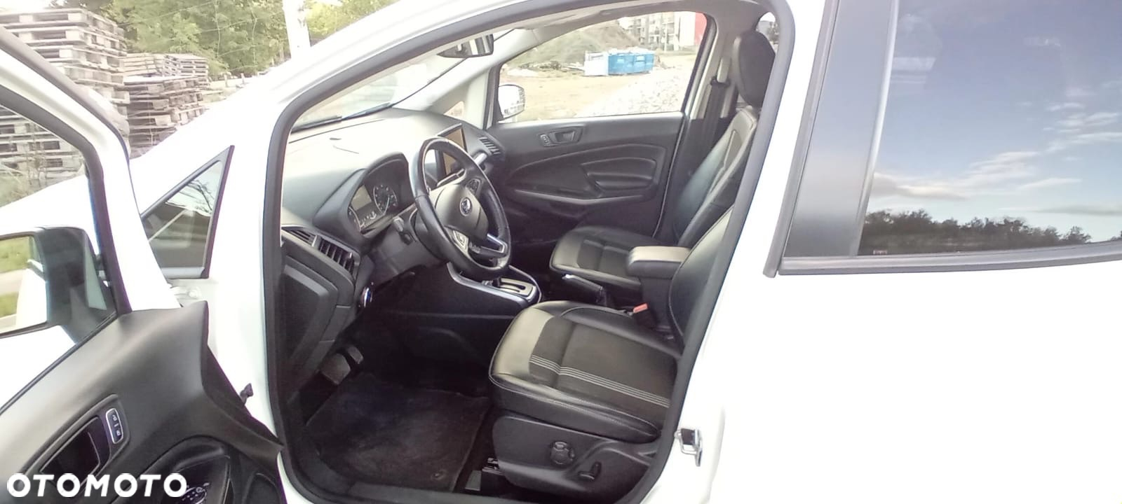 Ford EcoSport - 14